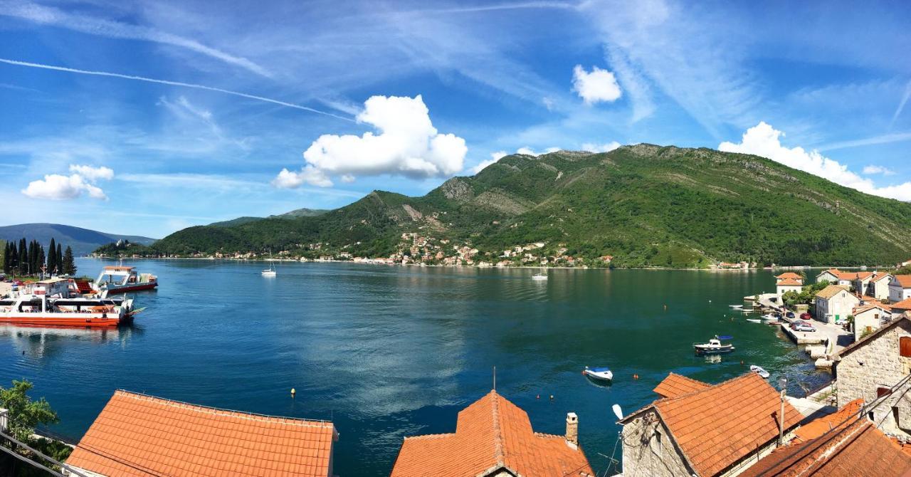 Oldhouse Vucinovic Lägenhet Tivat Exteriör bild